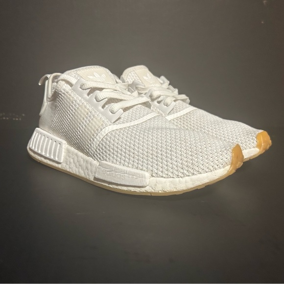 Adidas Originals Men's NMD_R1 D96635 White White Gum Running Shoes - Size 9 - Picture 2 of 10